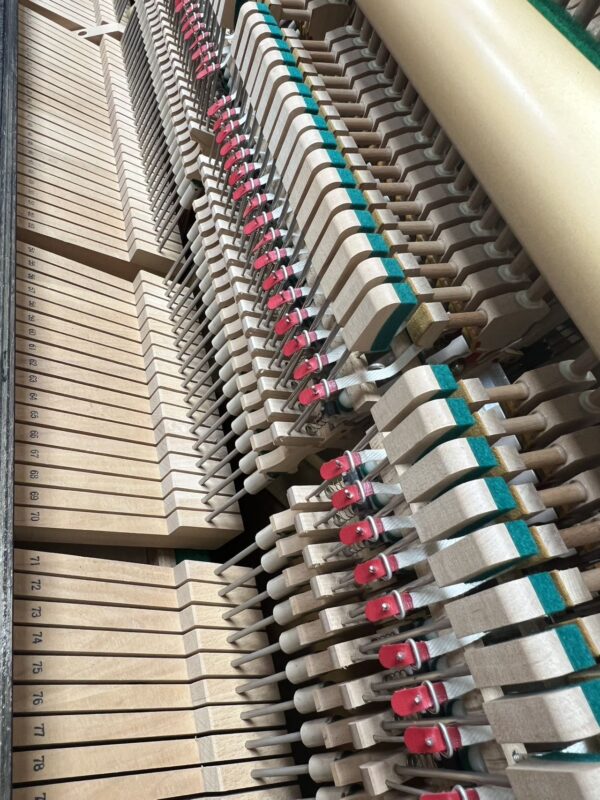 1990 YAMAHA UPRIGHT PIANO UX30BL - Image 6