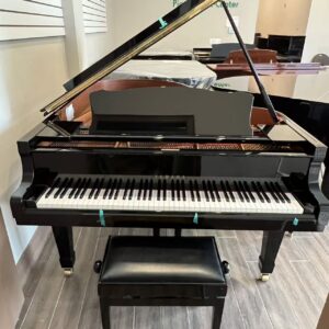 2010 YAMAHA GRAND PIANO C5