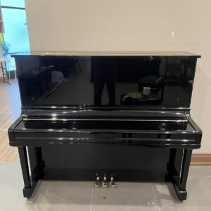 1989 YAMAHA UPRIGHT PIANO U30BL